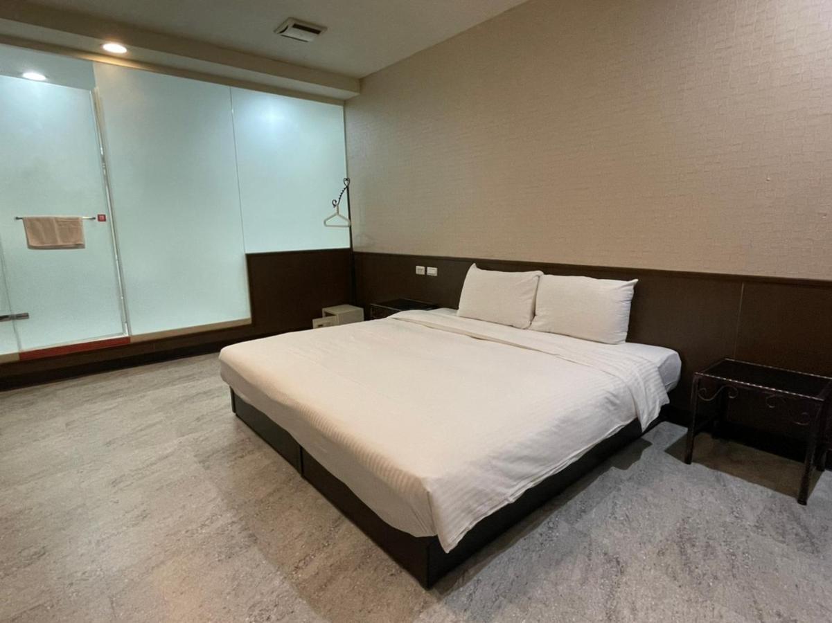 苓旅萬年-Lin Inn Wan Nian Taipeh Exterior foto